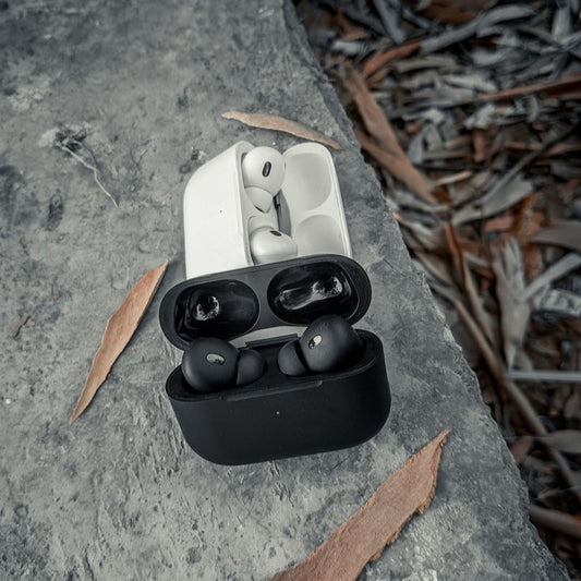 Airpods Pro 2 (With Free Case)